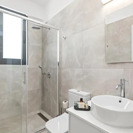 Daire Universal Residences E Iii *