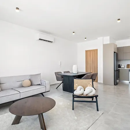 Universal Residences E Iii