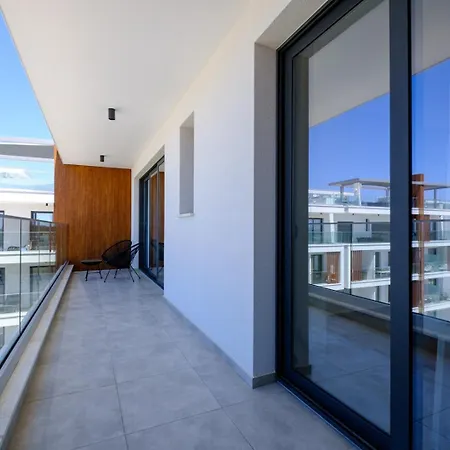 Appartamento Universal Residences E Iii